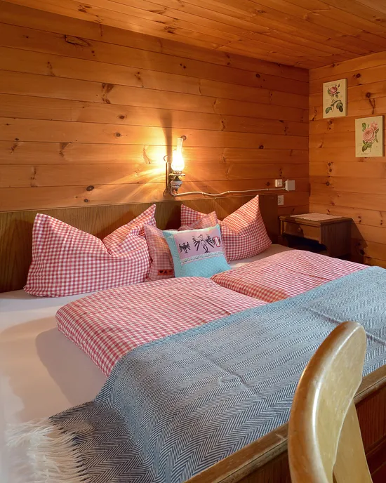 Lenzelerhof_Schlafzimmer1.jpg