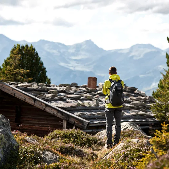 wandern_ahorn_zillertalertourismus_andreschoenherr.jpg