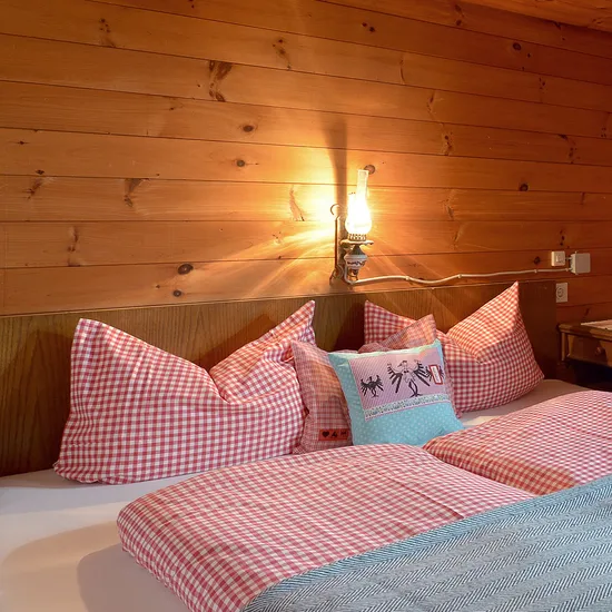 Lenzelerhof_Schlafzimmer1.jpg