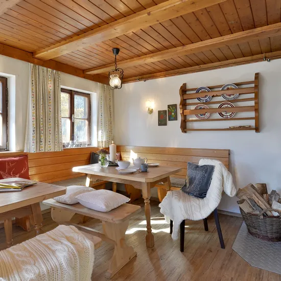 Almhof-Roswitha-Bauernhaus-Lenzelerhof-Hippach-Schwendberg-532-Roswitha-Schneeberger-Wohnzimmer-10-2015_-_Kopie.jpg
