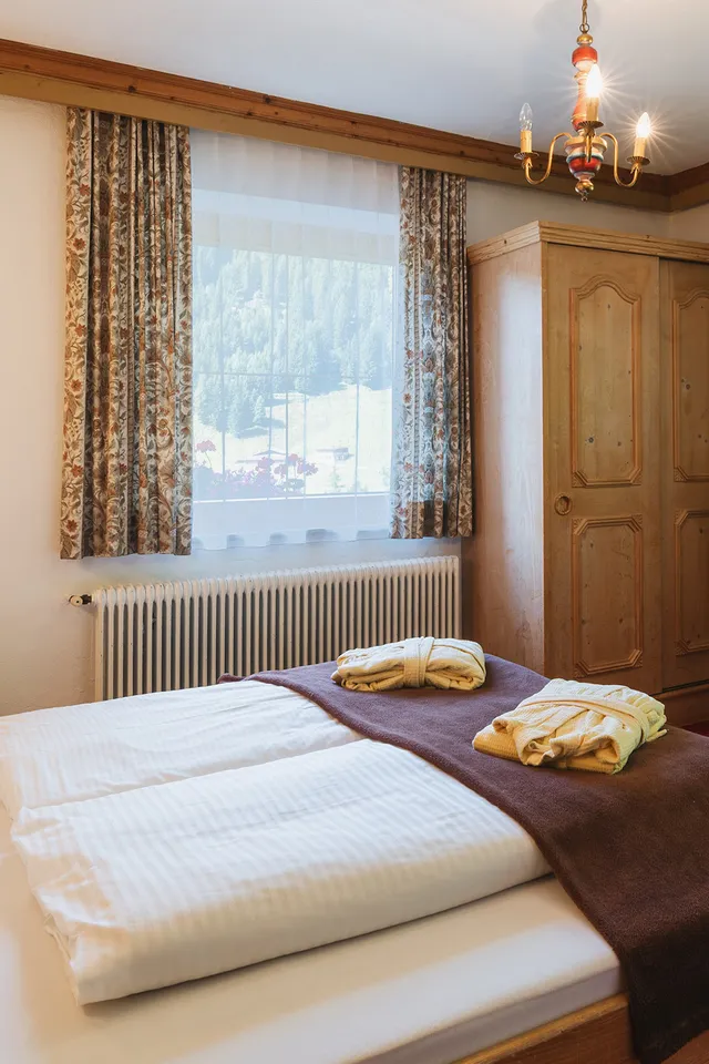 doppelzimmer_classic_1.jpg